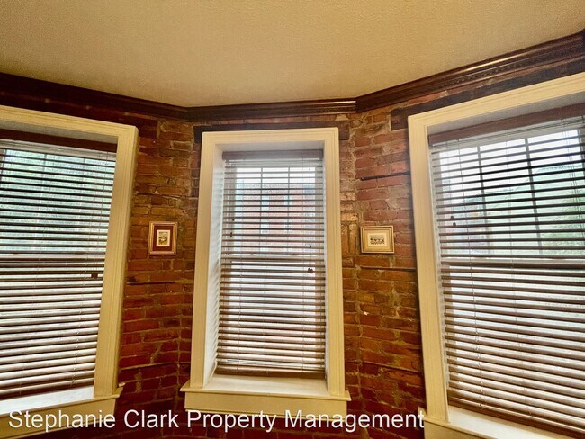 Building Photo - 3 br, 2 bath House - 1311 Colonial Avenue #3