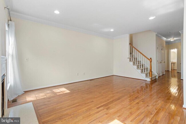 Building Photo - 54 Nestlewood Way