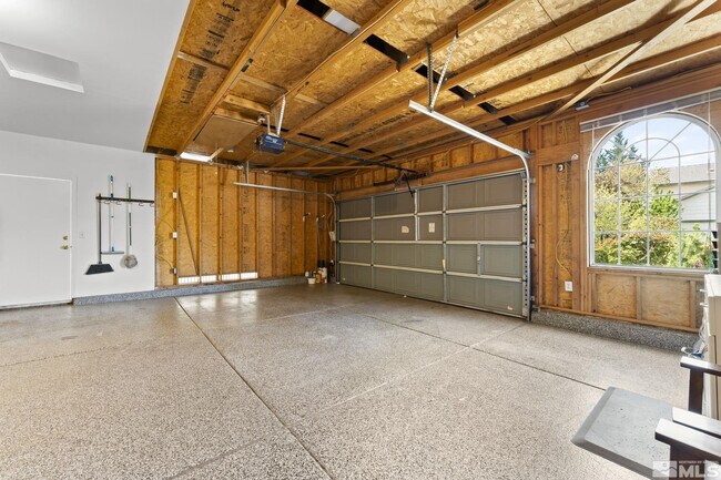 Building Photo - 6168 Greenbrook Dr