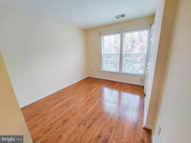 Building Photo - 13654 Palmetto Cir