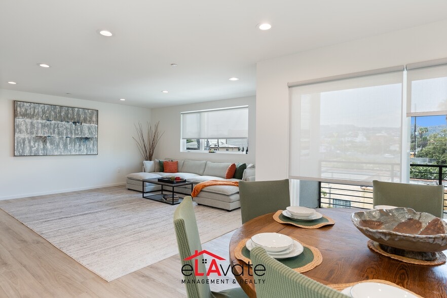 Building Photo - 1035 N Serrano Ave