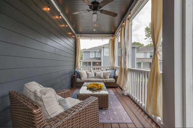 Building Photo - 2405 Chapel Ave