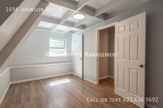 Building Photo - 1694 Johnson Rd