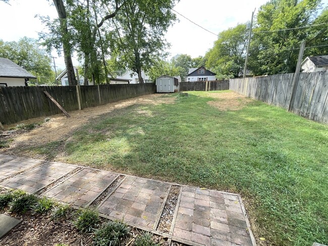 Building Photo - Cleveland Park home with 3 bedrooms, fence...