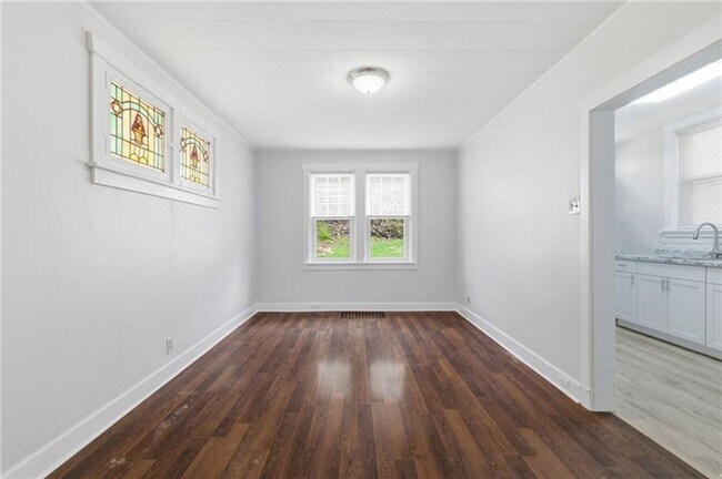 Building Photo - Beautiful Home for Rent