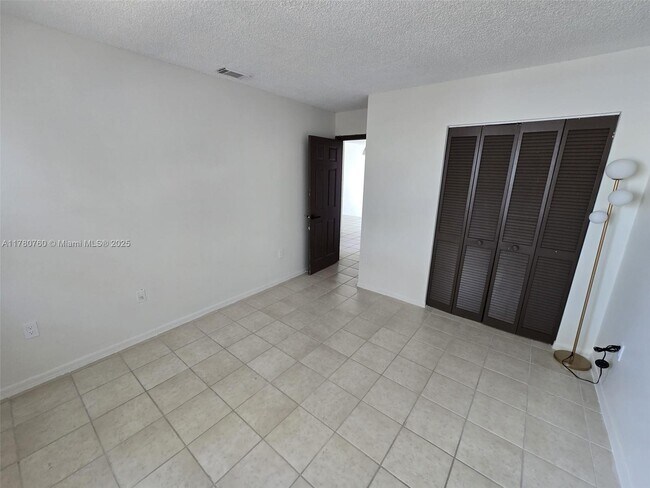 Building Photo - 8332 NW 195th Terrace