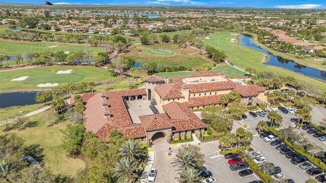 Building Photo - 10185 Cameilla St