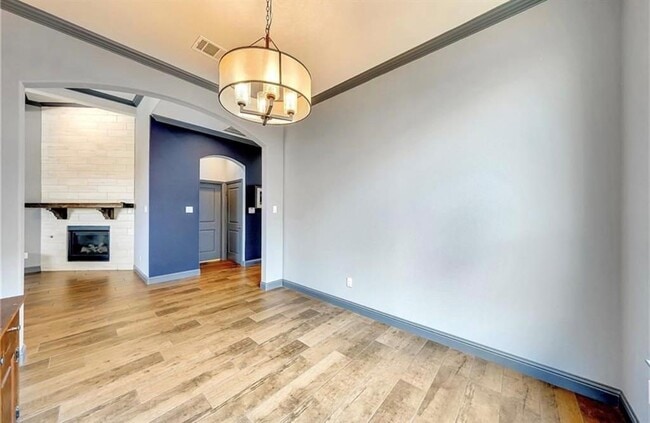 Building Photo - 1309 Mustang Brook Ln
