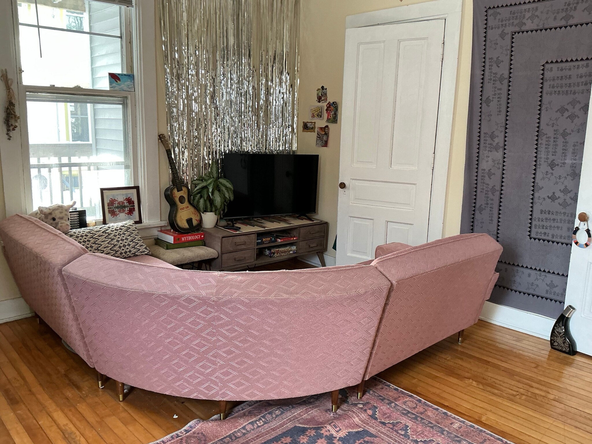 Building Photo - 1111 E Johnson St