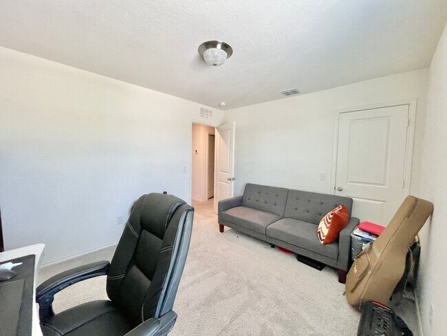 Building Photo - 4931 Jovian-