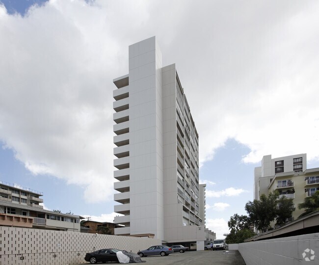 Building Photo - Kamaaina Condominium