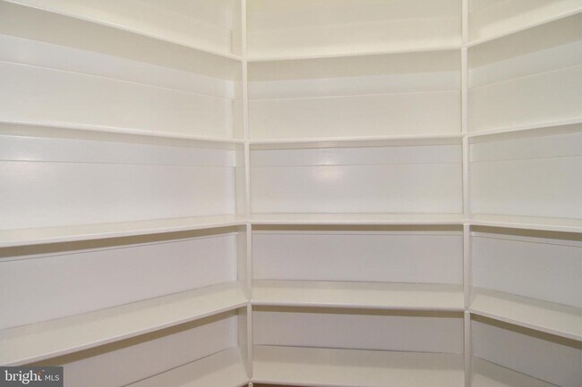 Building Photo - THIS IS AN ACTIVE ADULT, AGE RESTRICTED COMMUNITY. MUST BE 55+.