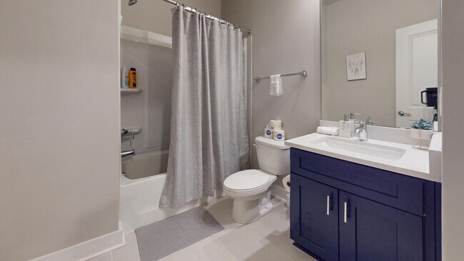 Building Photo - 4110 Salient St