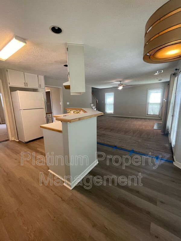 Building Photo - 1020 Twin Brook Ct NW
