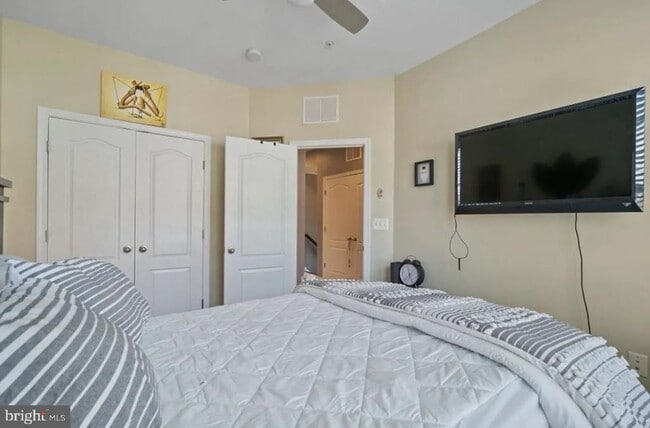 Building Photo - 4822 Forest Pines Dr