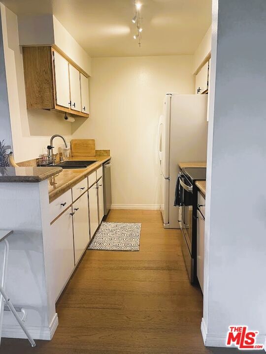 Building Photo - 8314 Raintree Cir