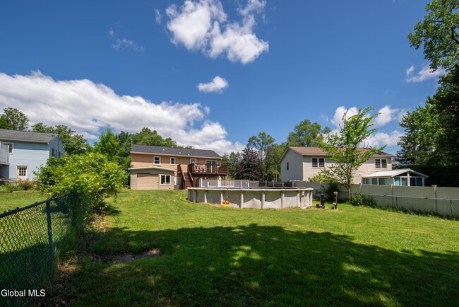 Building Photo - 99 Fiddlers Ln