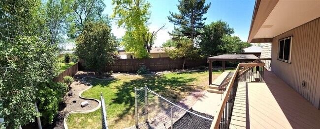 Building Photo - Murray Gem