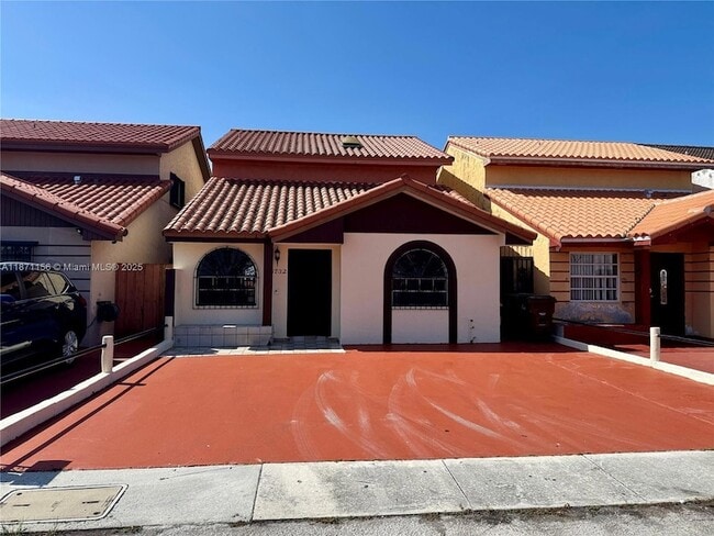Primary Photo - 2732 W 54th St