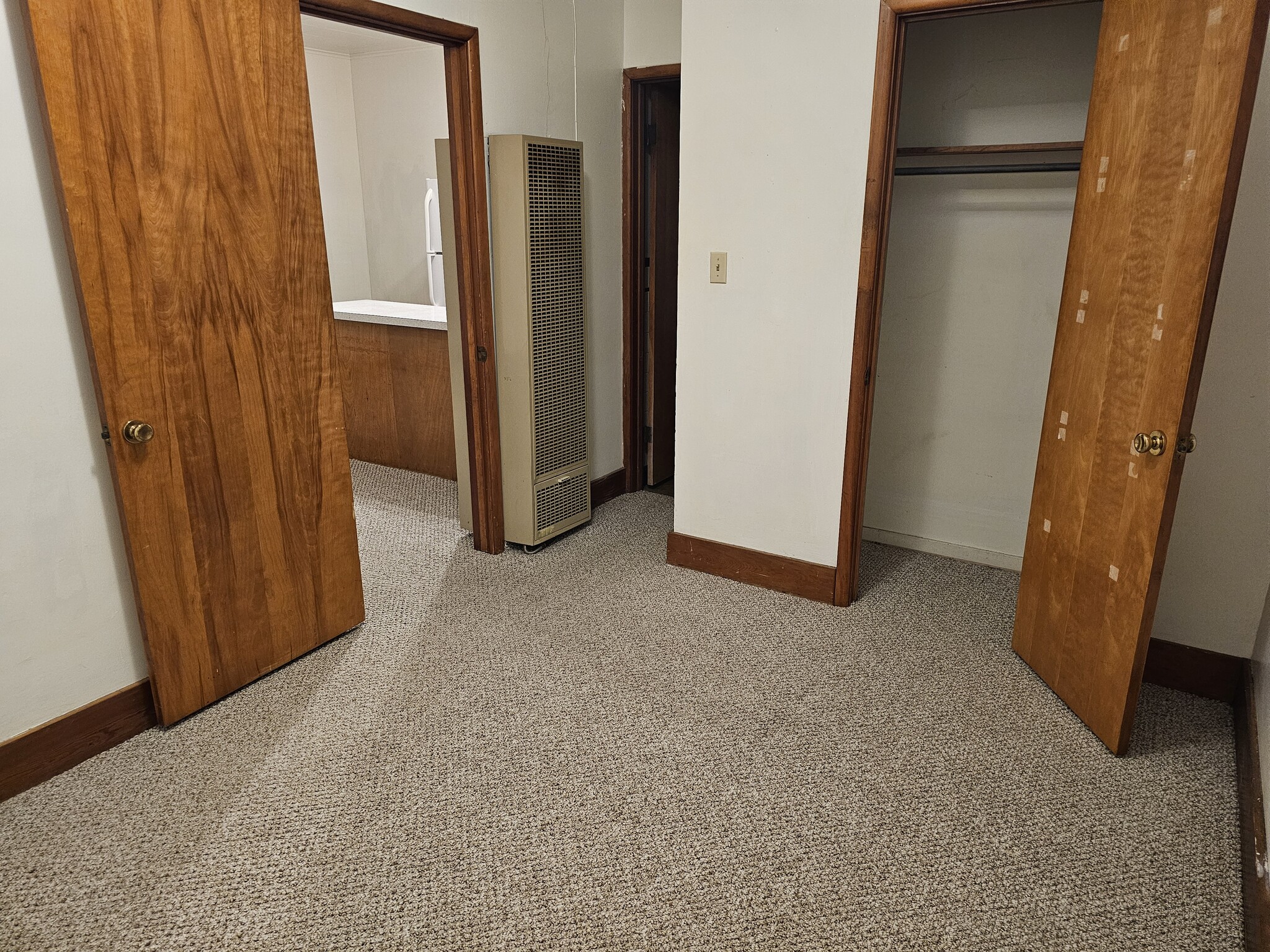 Building Photo - 208 Herbert Ave