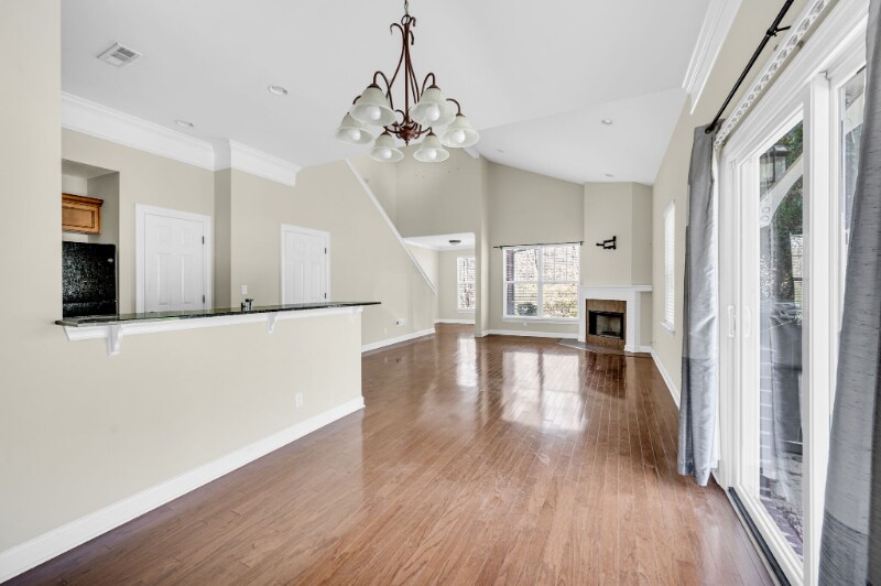 Building Photo - 810 Bracken Trail