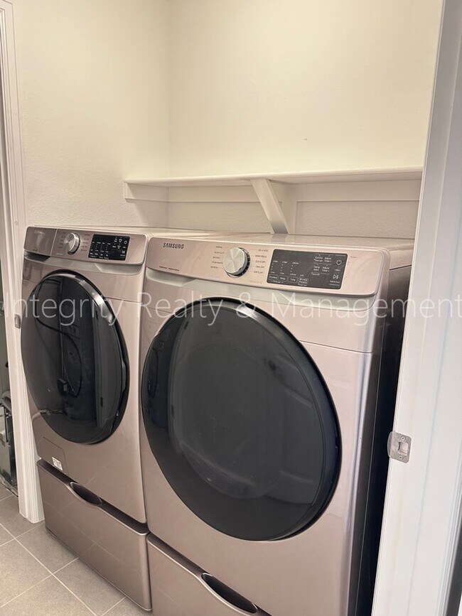 Building Photo - 4644 Copeland Lp