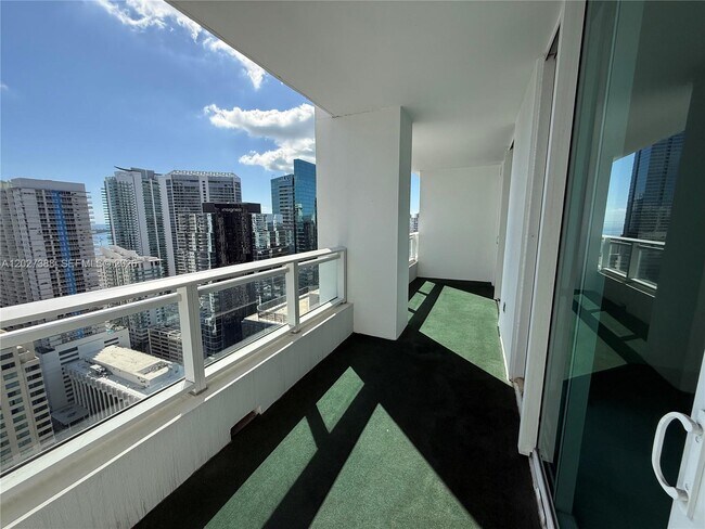 Building Photo - 1080 Brickell Ave