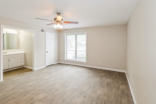 Building Photo - 3025 Wood Thrush Dr