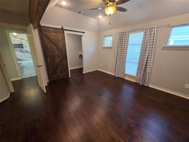 Building Photo - 2717 Cliffwood Dr