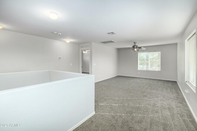 Building Photo - 1347 E Rolls Rd