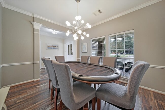 Building Photo - 9698 E Shore Dr