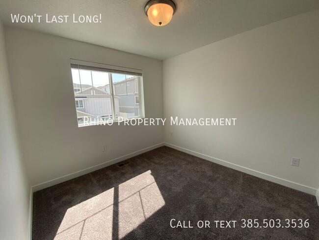 Building Photo - 4254 Bromwell Ct