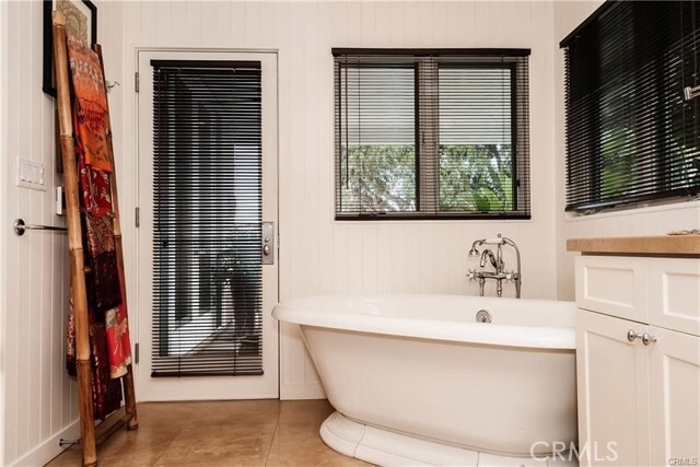 Building Photo - 621 31st St