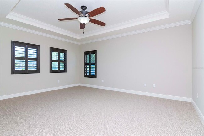 Building Photo - 4417 W Kensington Ave