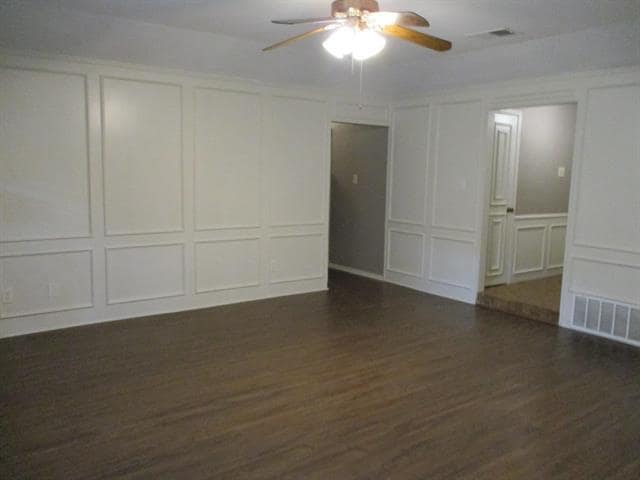 Building Photo - 912 Shell Ct