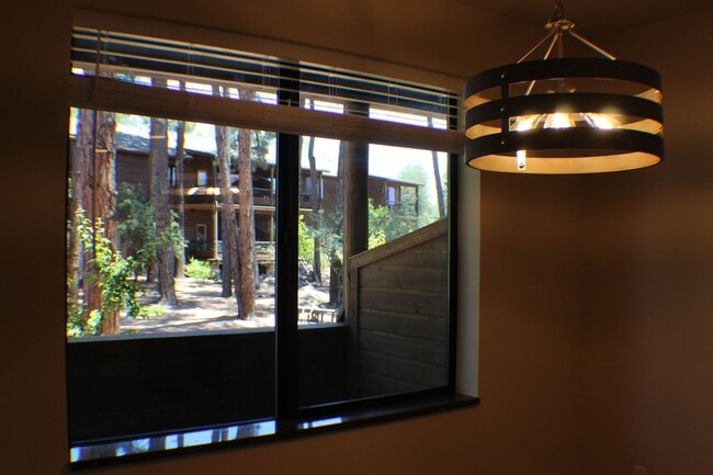 Building Photo - Bison Cove Unit A6