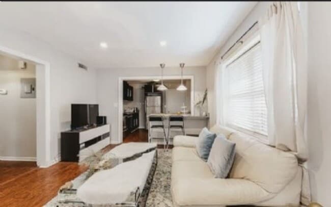 Building Photo - 430 Lindbergh Drive NE