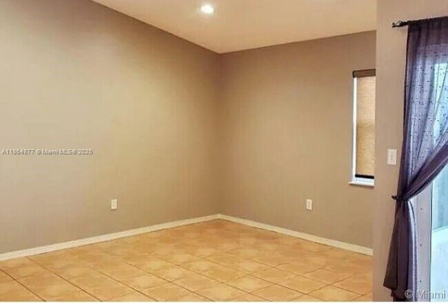 Building Photo - 14175 SW 149th Ct