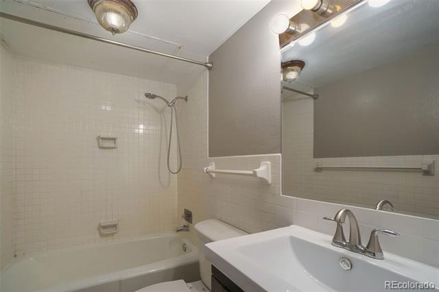 Building Photo - 1020 15th St