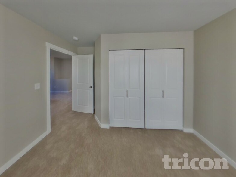 Building Photo - 7836 Riverview Ct SE