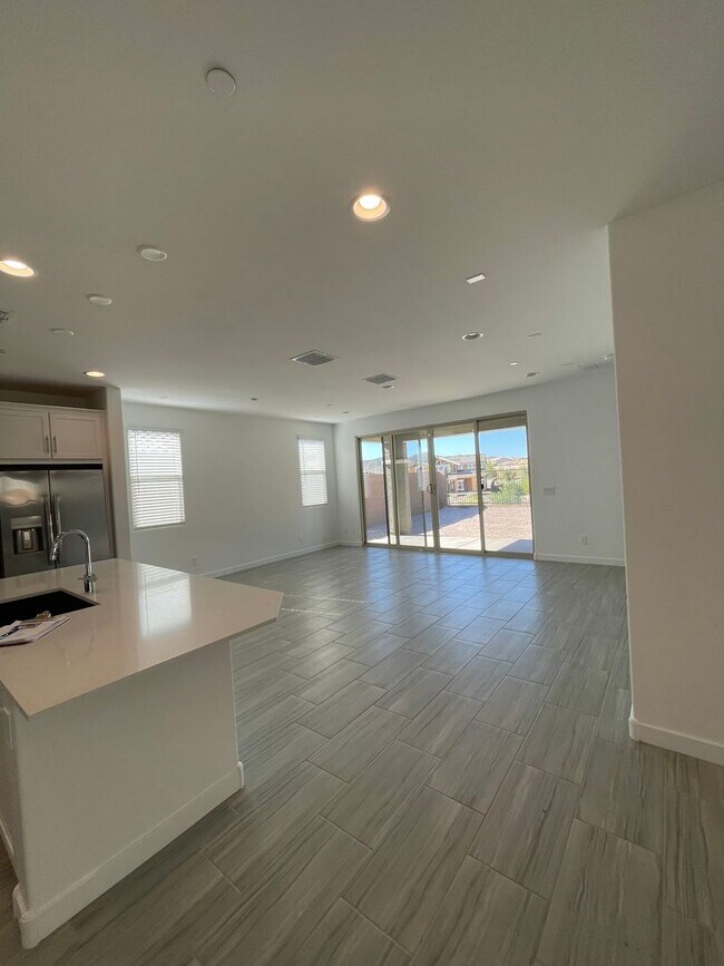 Building Photo - 12552 W Cassia Trail