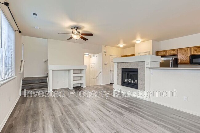 Building Photo - 5255 Memphis St