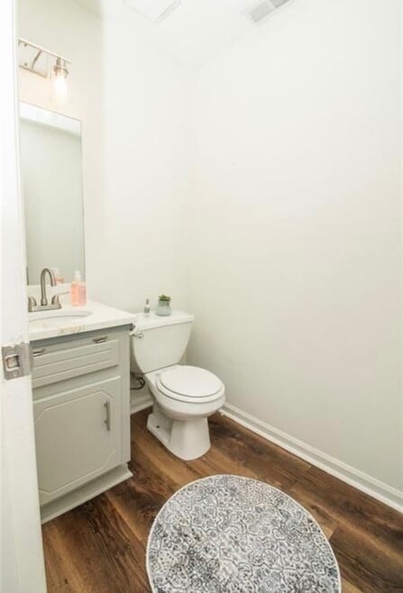 Building Photo - 3100 Duvall Pl