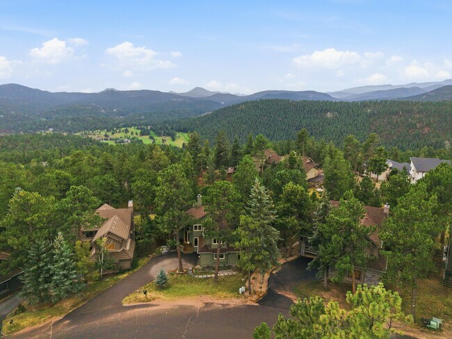 Building Photo - 29972 Troutdale Ridge Rd