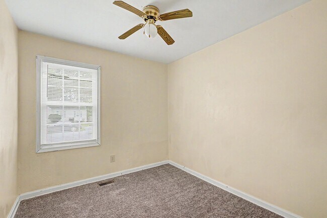 Building Photo - Call Sabrina Thomas at 757-767-0767 for more information