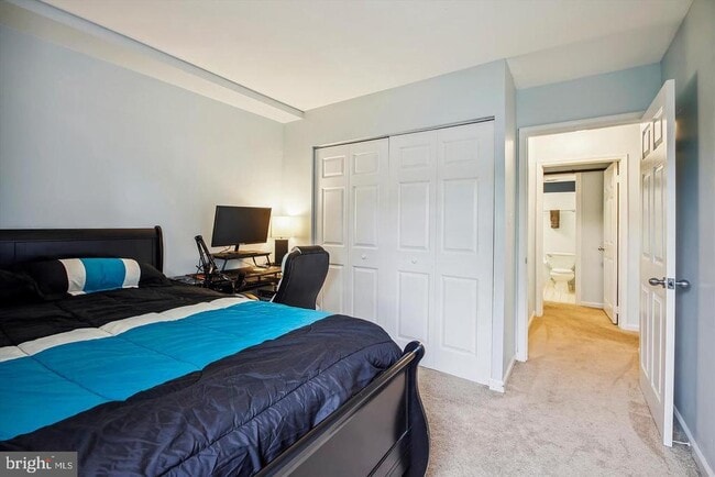 Building Photo - 21 Silverwood Cir