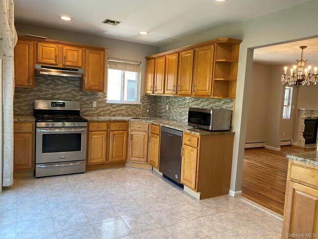 Building Photo - 148 Jefferson Ave