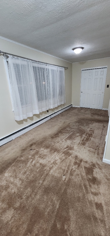 Building Photo - 33 Willow Ave