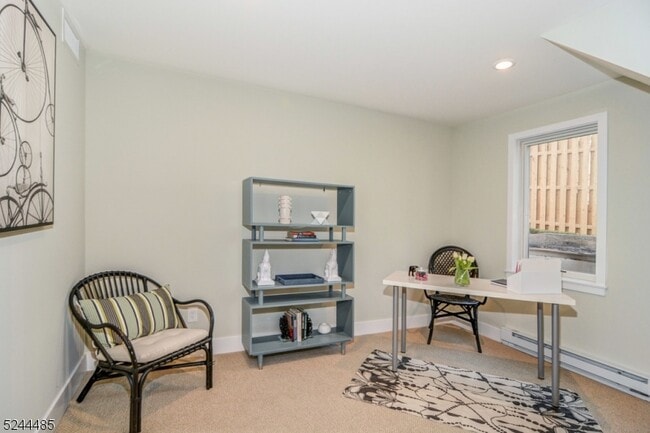 Building Photo - 92 Grove St