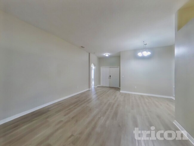 Building Photo - 4401 Reynolds Ridge Ct